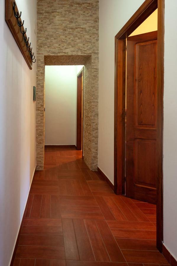 Azienda Agrituristica Le Terre Di San Leonardo سترارو المظهر الخارجي الصورة
