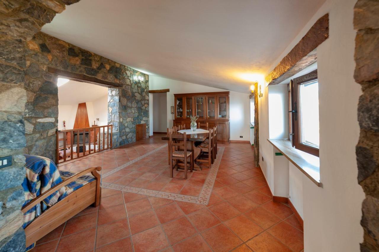 Azienda Agrituristica Le Terre Di San Leonardo سترارو المظهر الخارجي الصورة